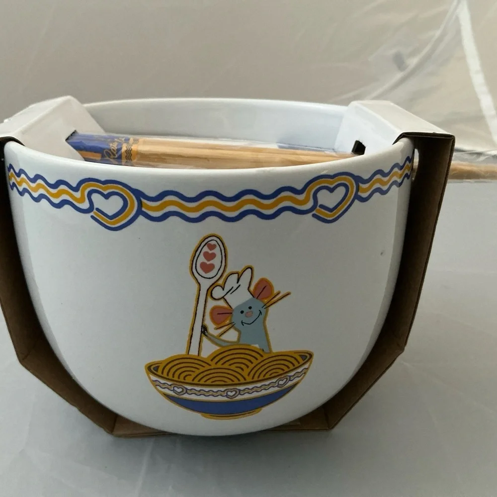 Disney Pixar's Ratatouille Ramen Noodle Bowl With Chopsticks, NEW Brand New - Picture 3 of 6